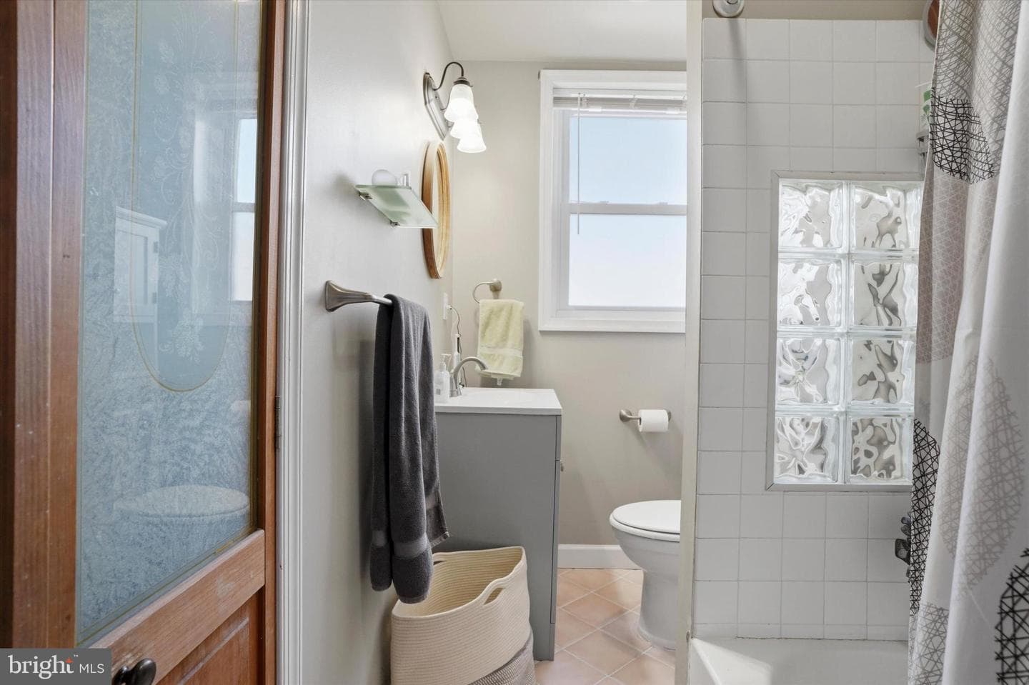 425 Righter Street photo 17