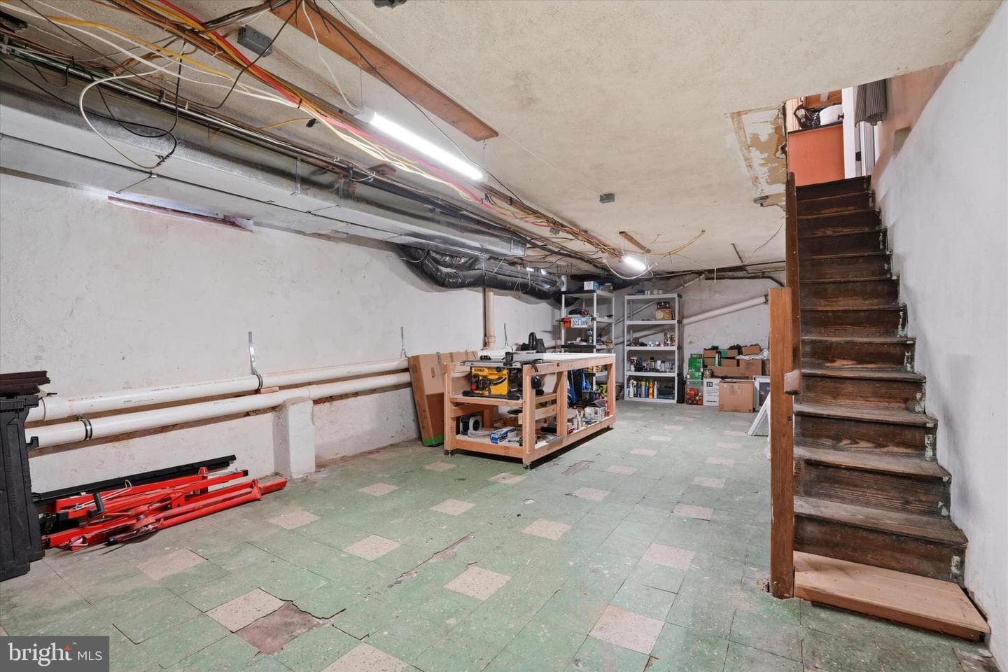 425 Righter Street photo 23