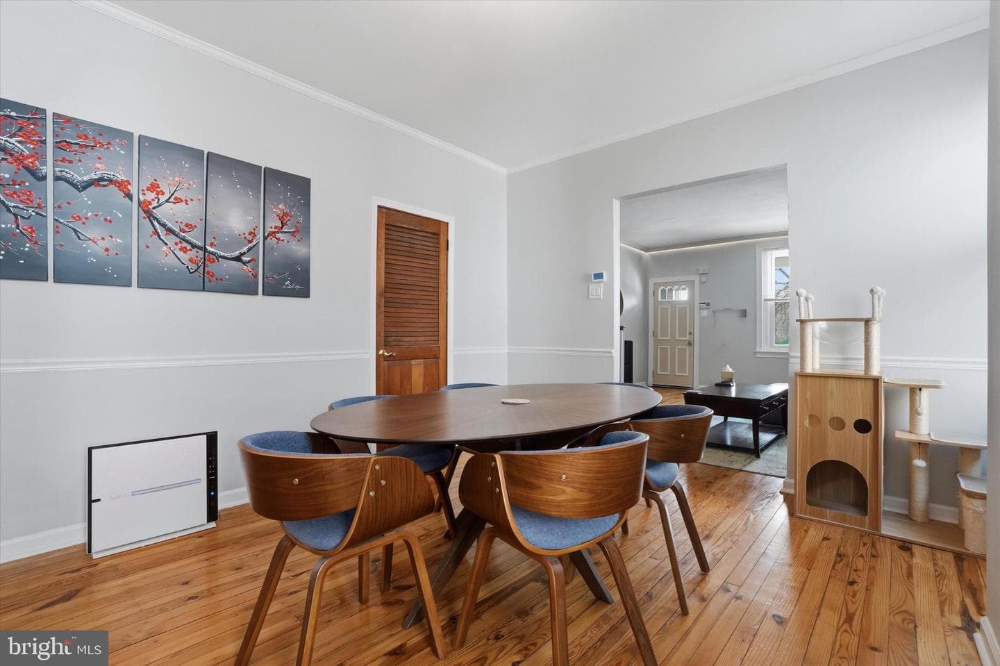 425 Righter Street photo 8