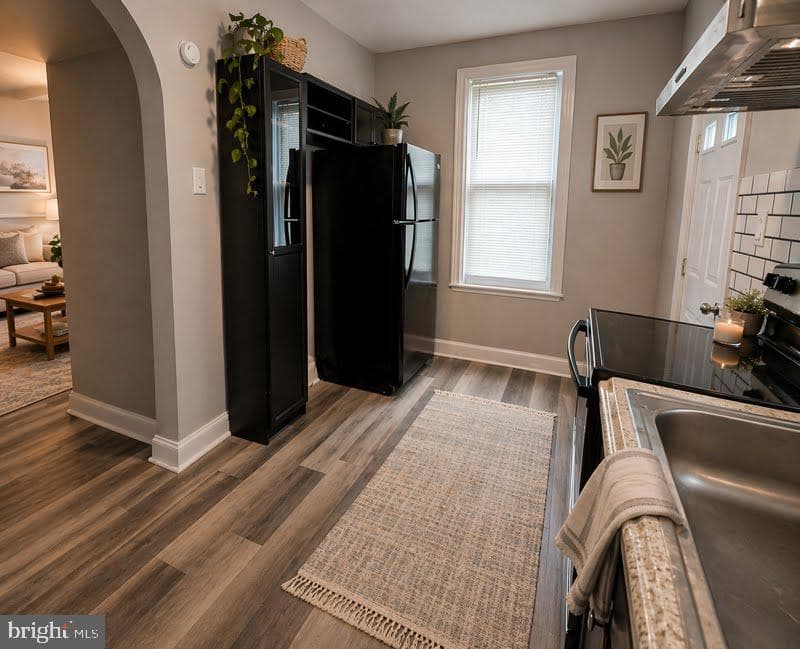 628 Martin Street photo 12
