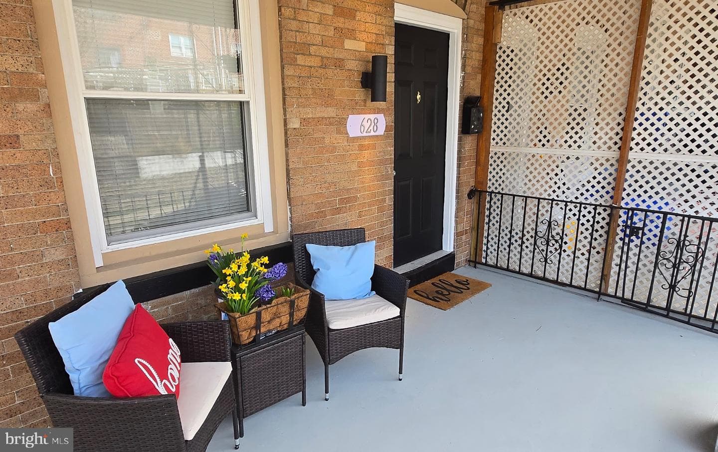 628 Martin Street photo 3