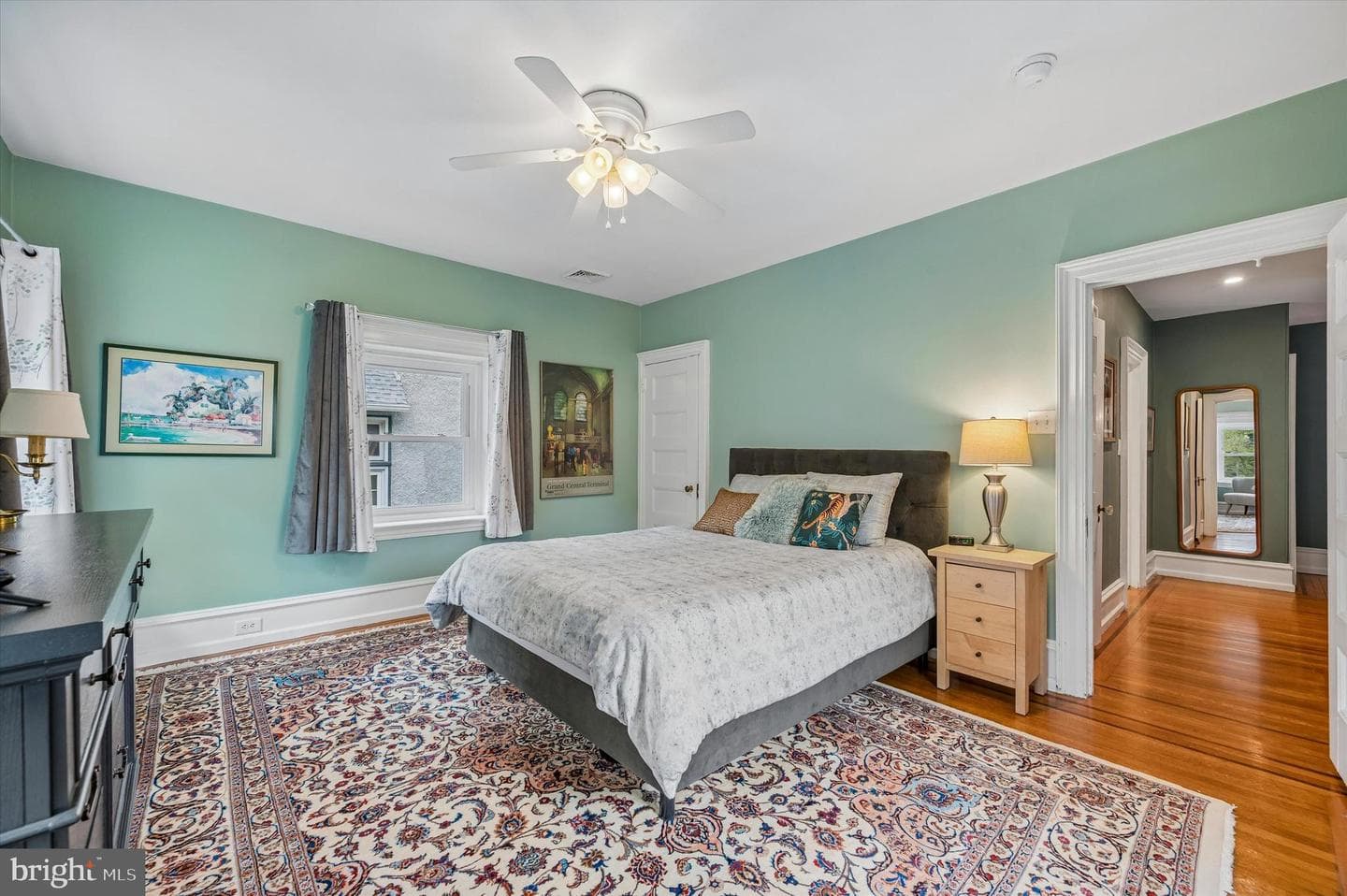 6482 Sherwood Road photo 29