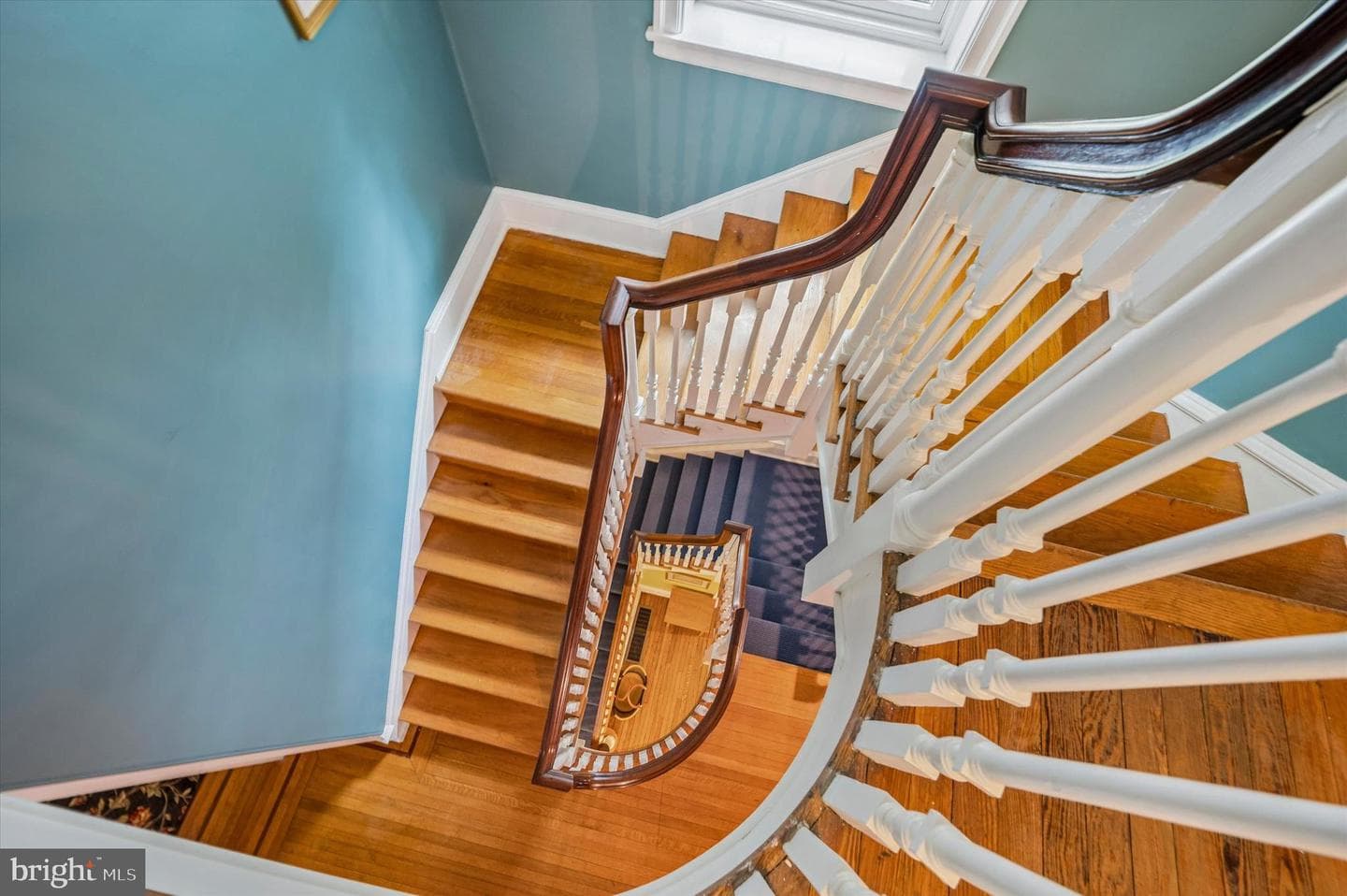 6482 Sherwood Road photo 36