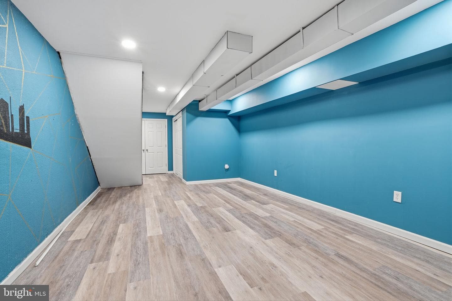 2537 Federal Street photo 15