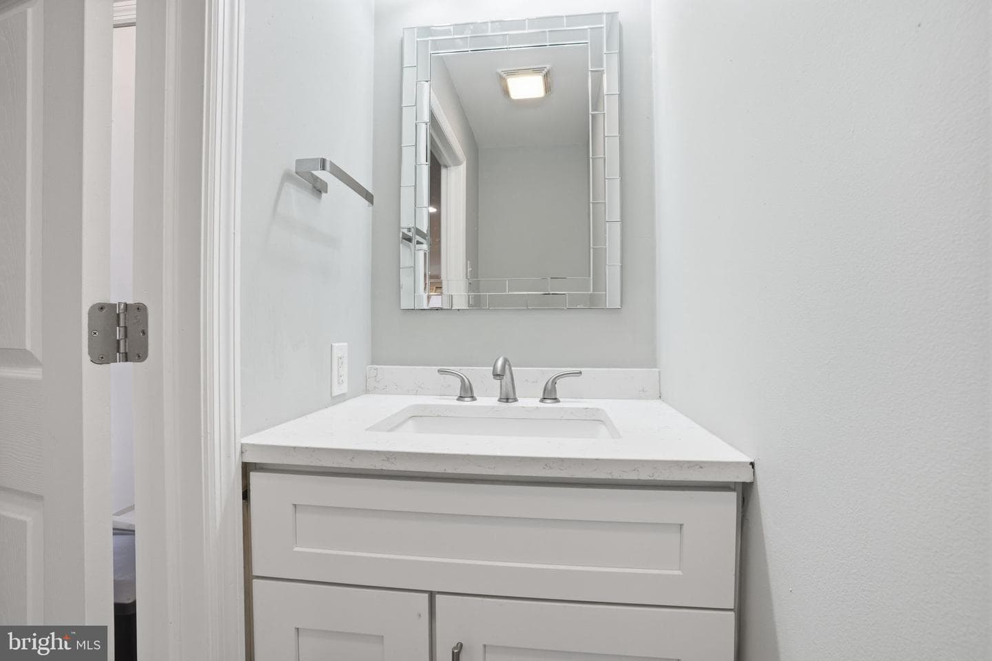 2537 Federal Street photo 16