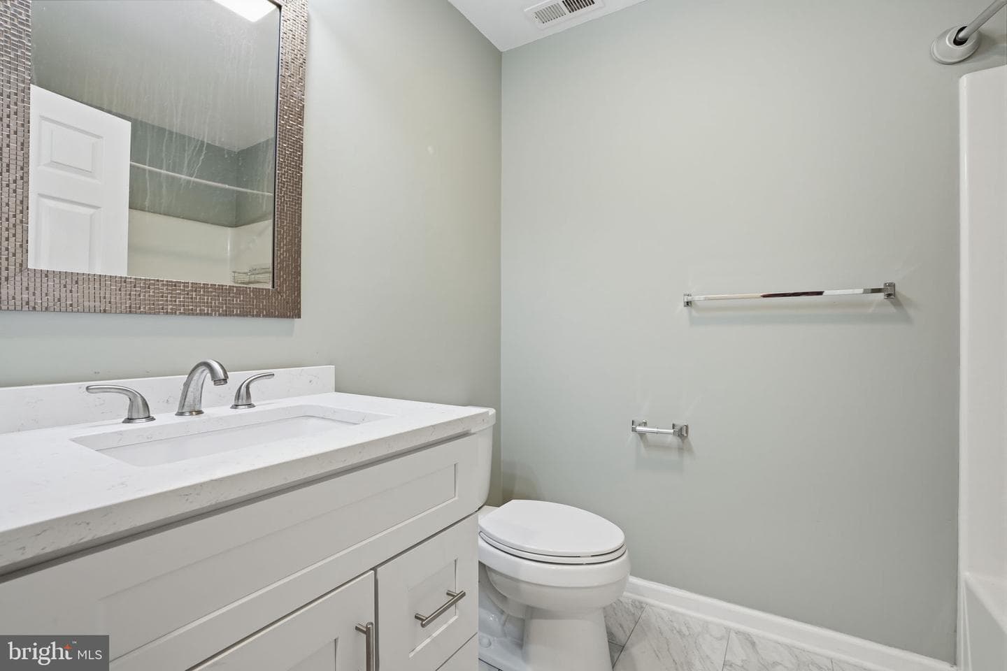 2537 Federal Street photo 19