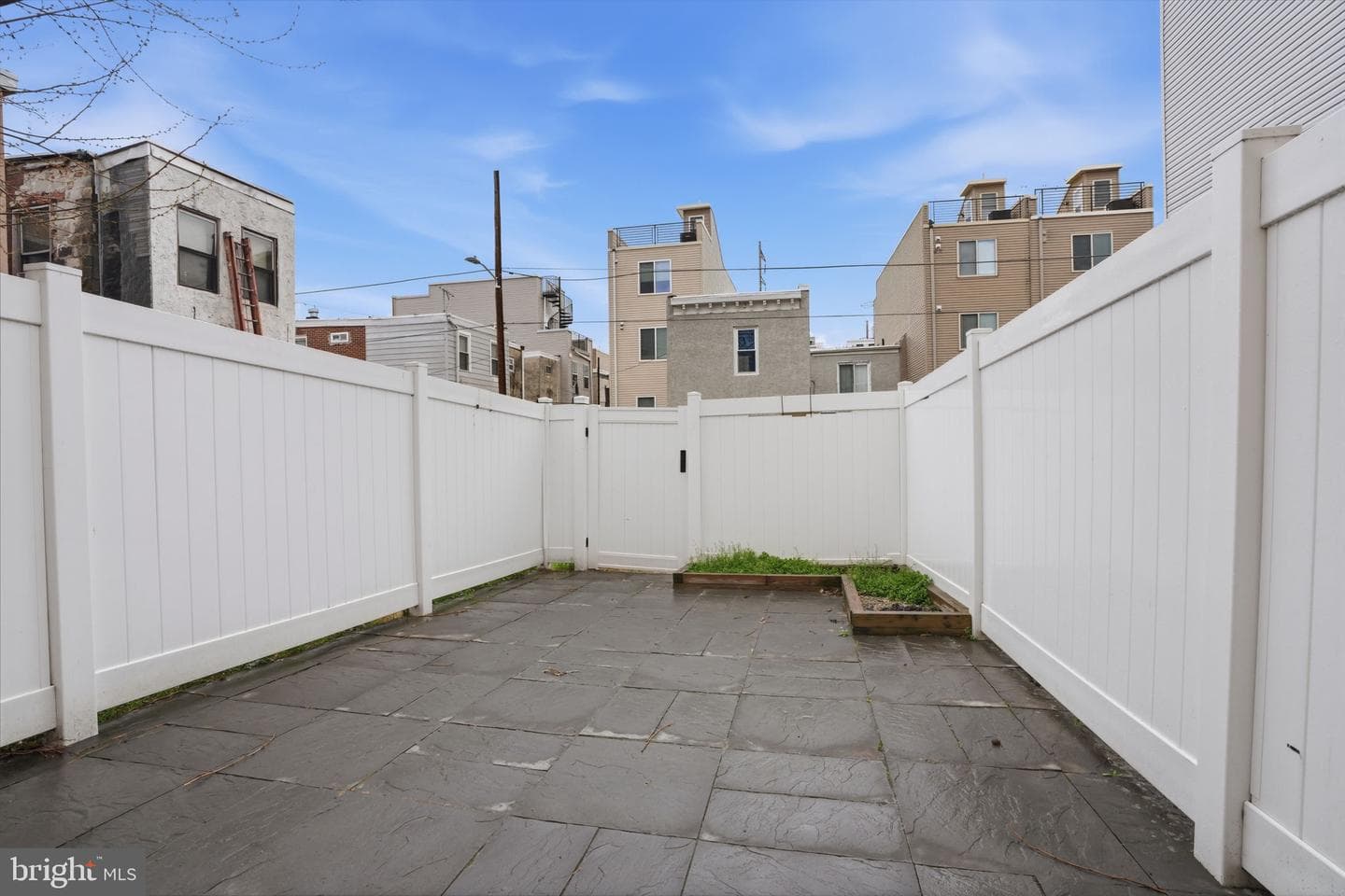 2537 Federal Street photo 28