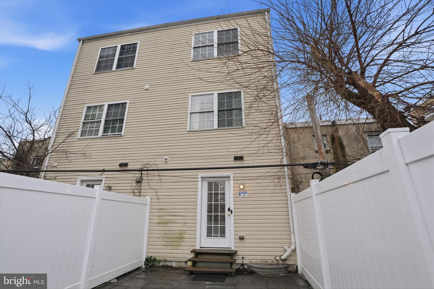 2537 Federal Street photo 29