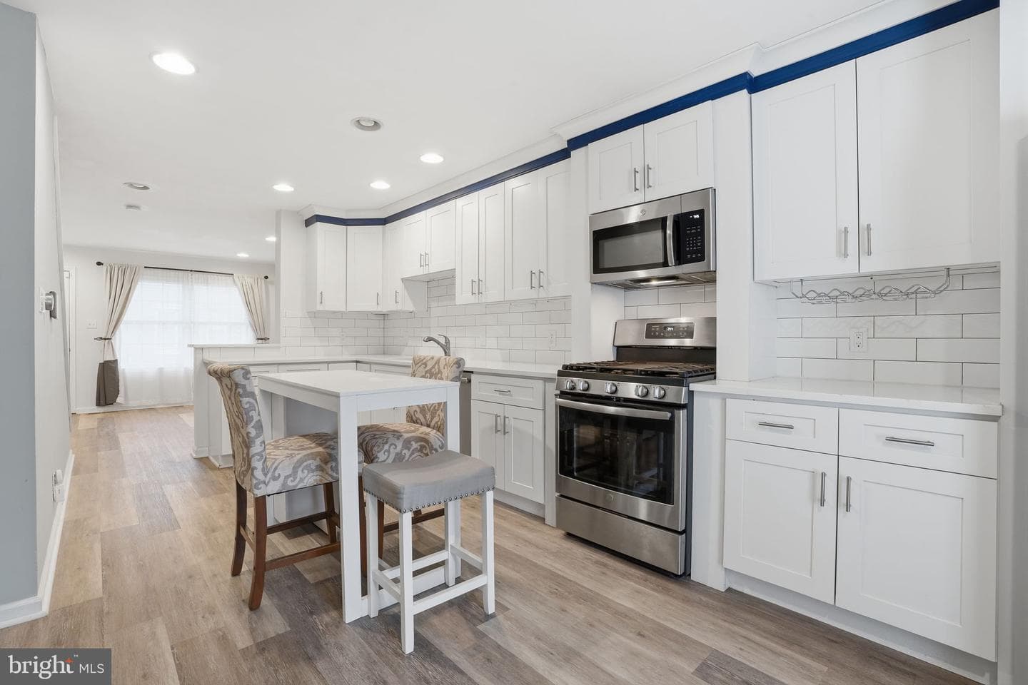 2537 Federal Street photo 9