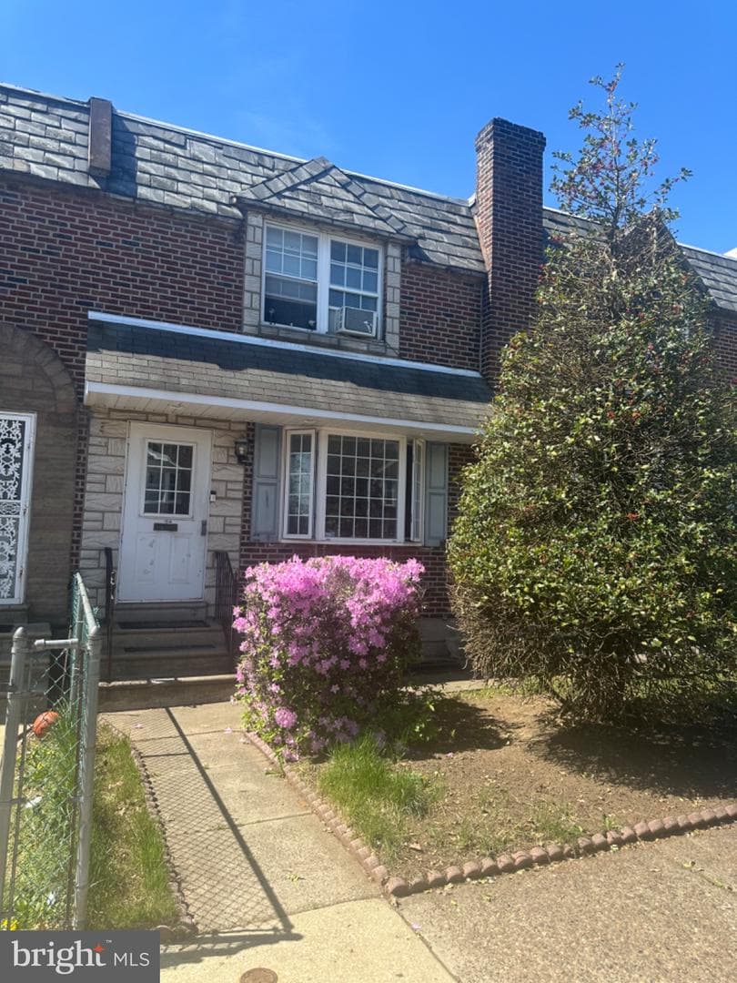 1514 Lardner Street photo 1