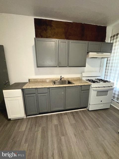 2242 Fraley Street photo 5