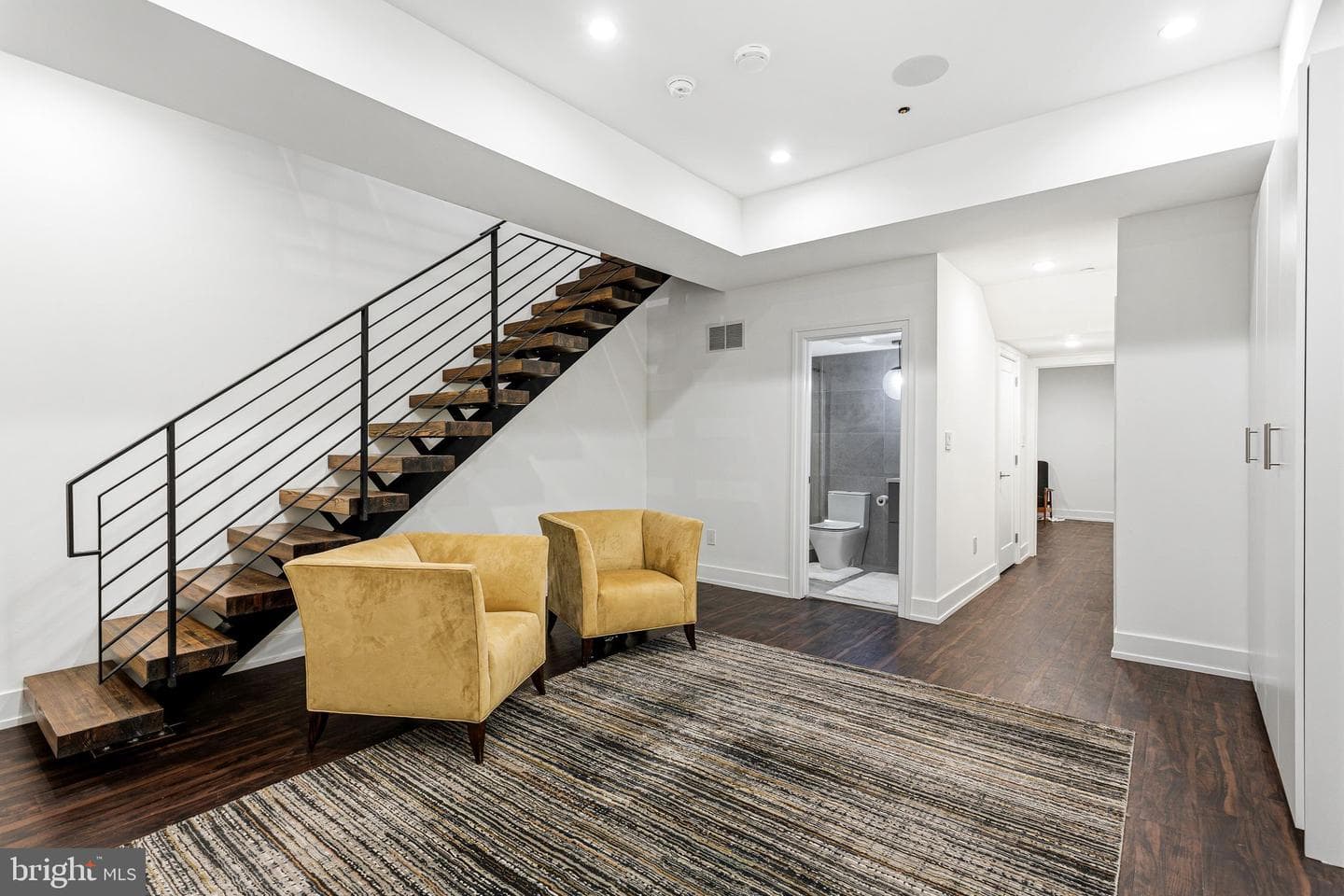 1328 Kater Street photo 30