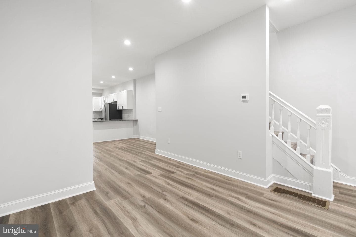 5312 Master Street photo 6