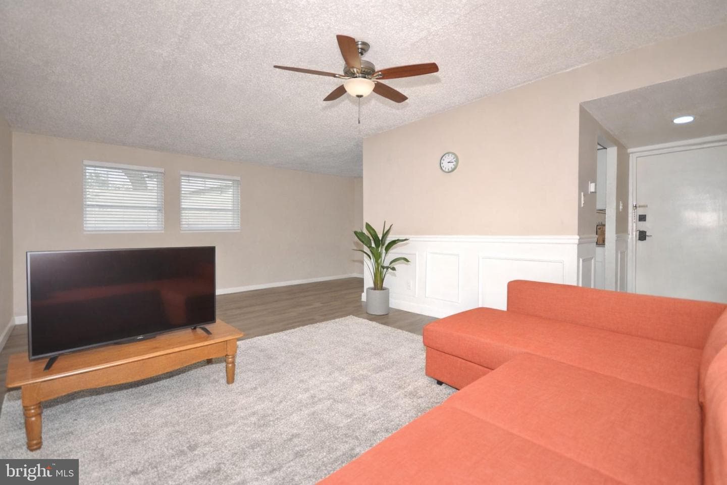 110 Byberry Road #e2 photo 3