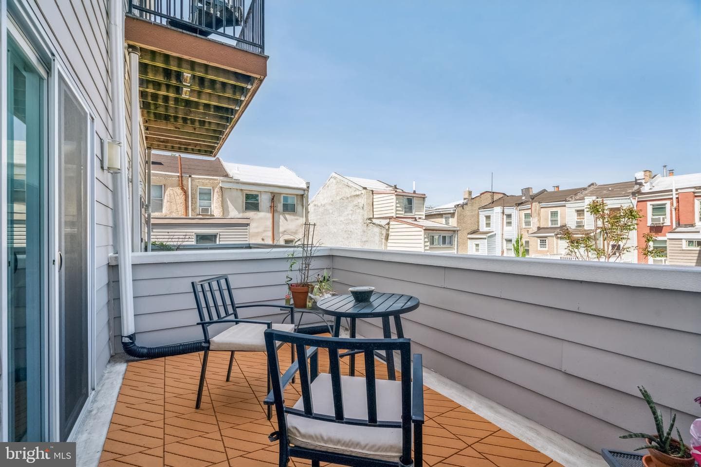 1029 Earl Street photo 18
