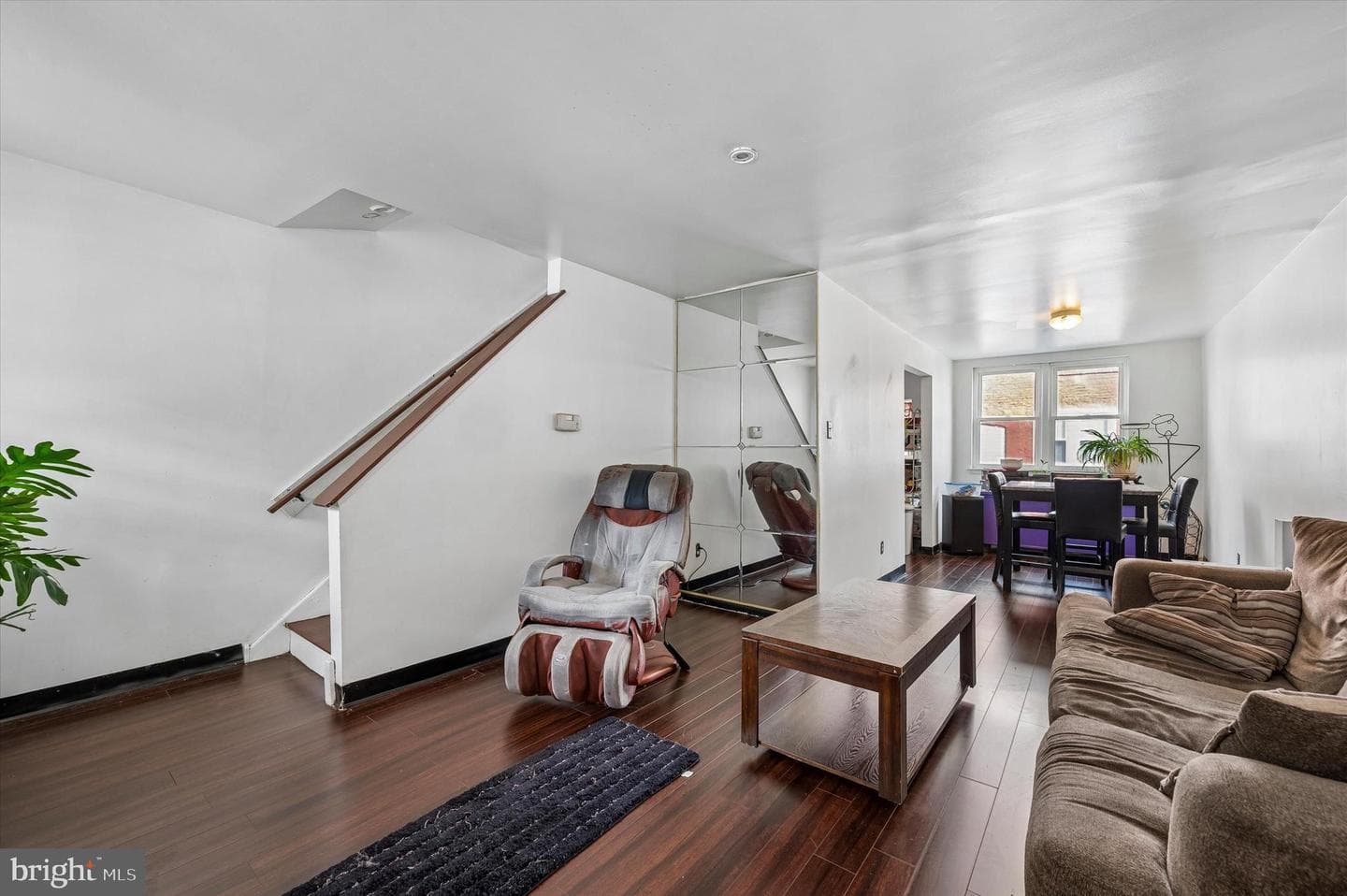 3314 N Bailey Street photo 2