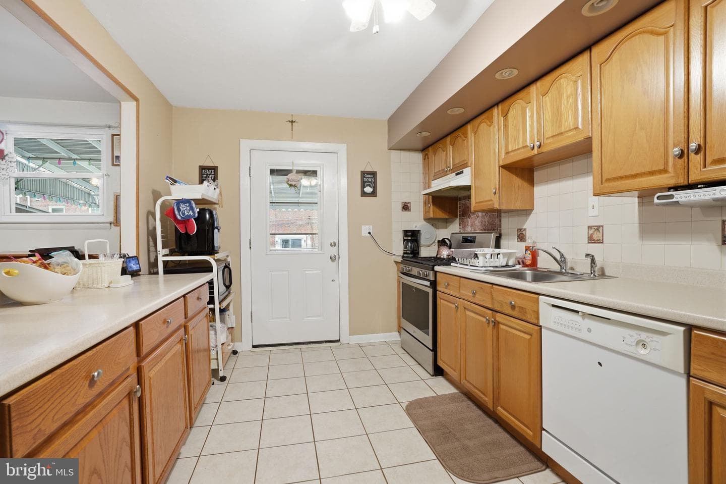 2824 Willits Road photo 7