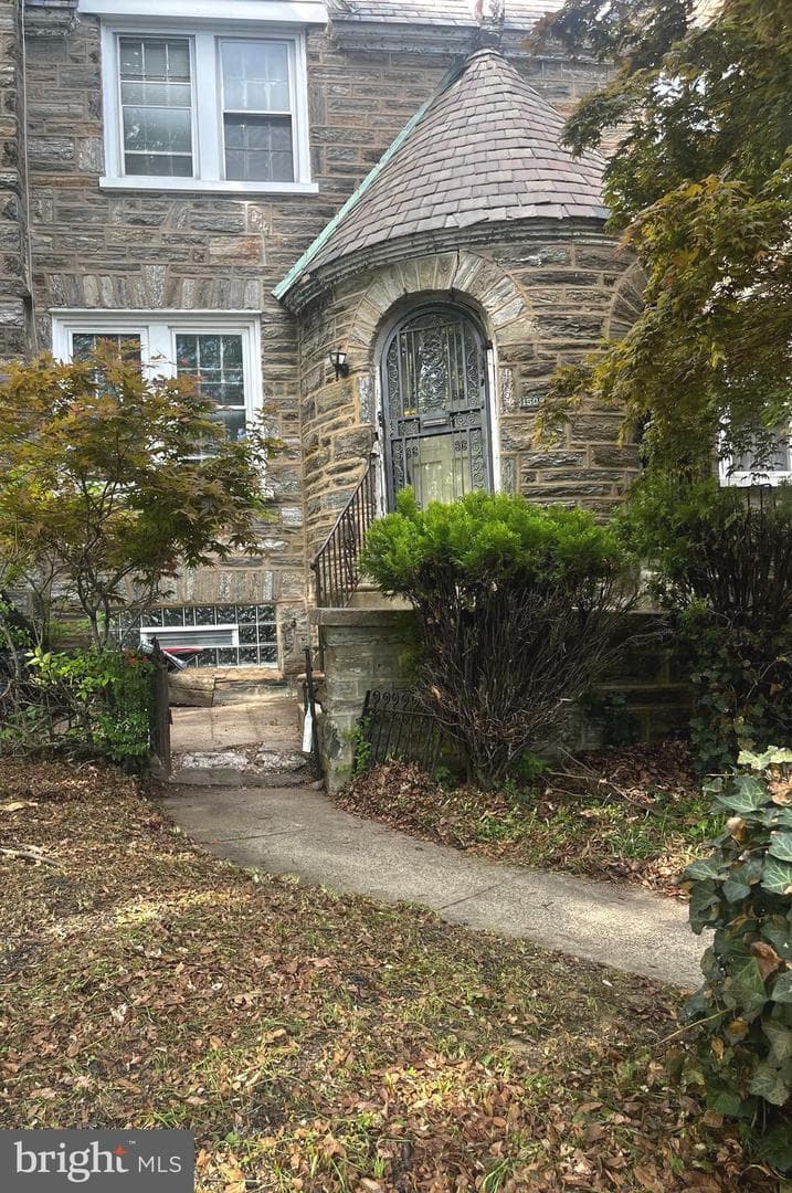 1509 Chelten W, Philadelphia