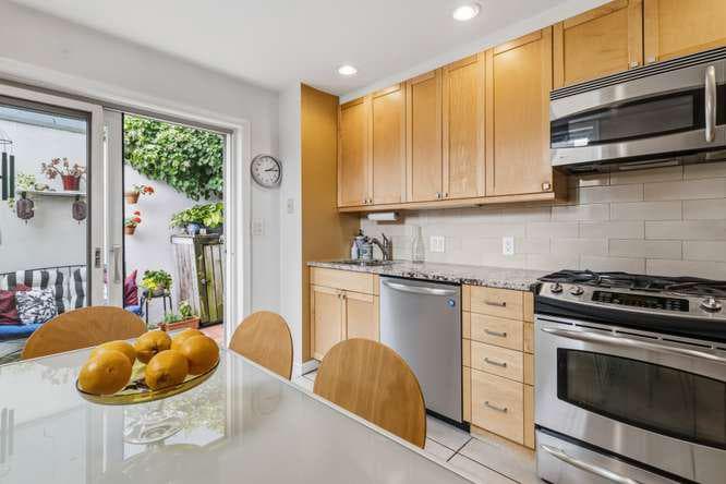 726 S 7th Street photo 12