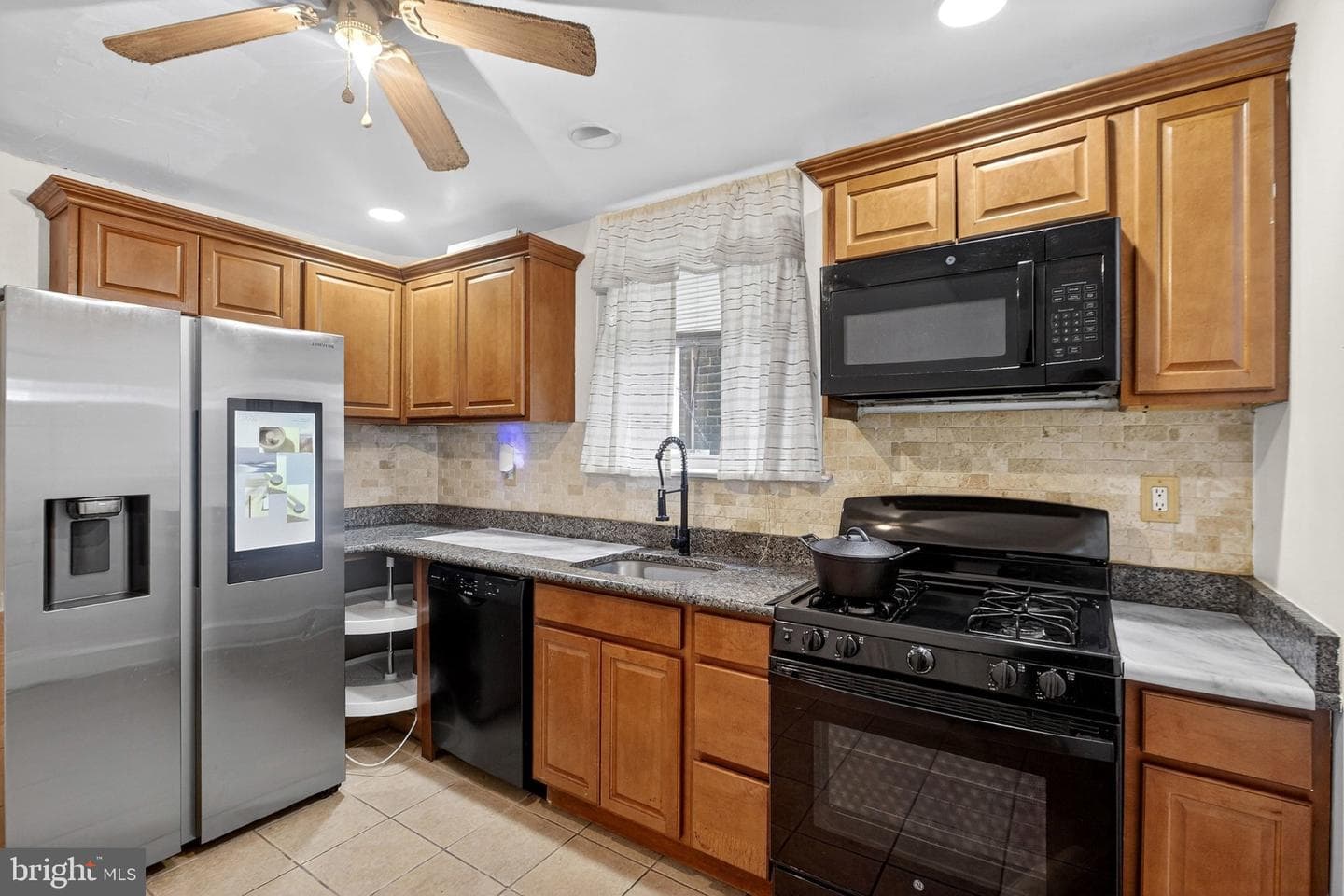 5726 Jackson Street photo 28