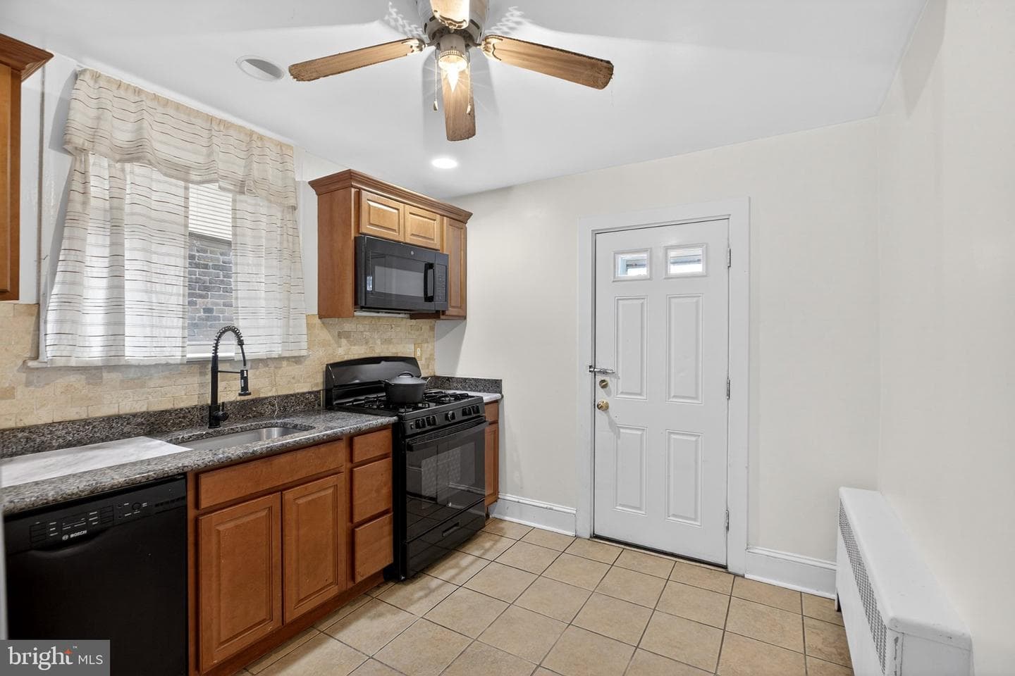 5726 Jackson Street photo 30
