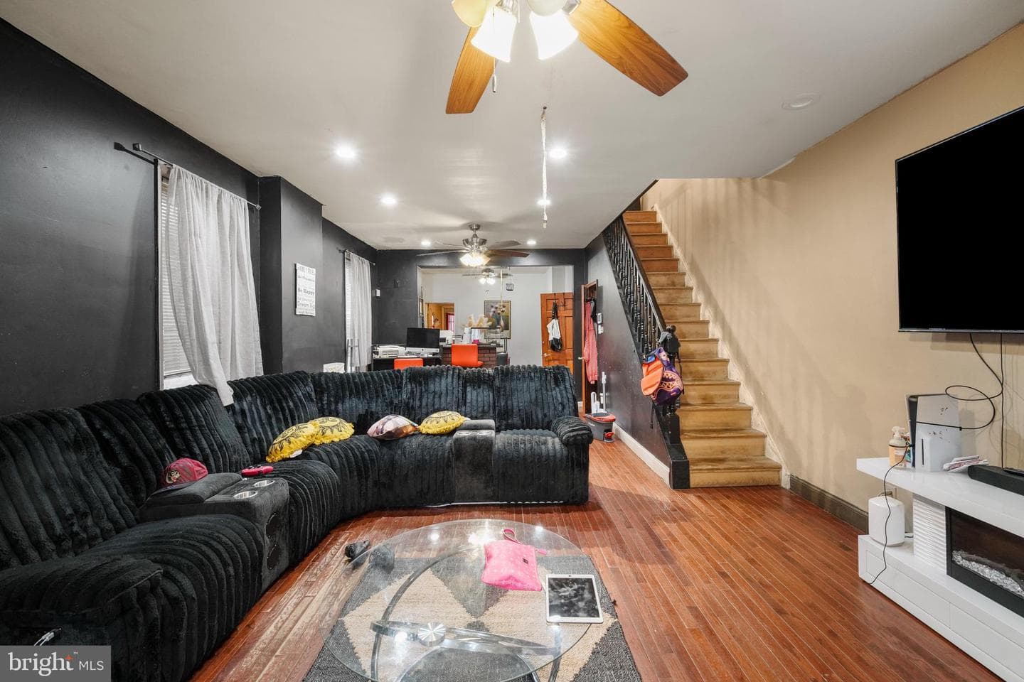7115 Tulip Street photo 3
