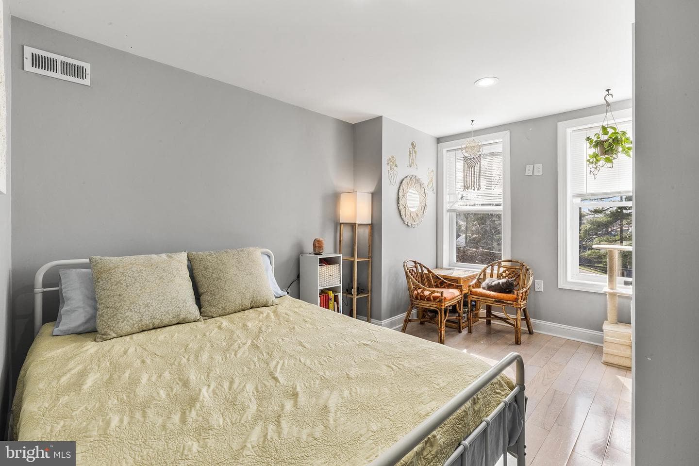 322 N 42nd Street photo 23