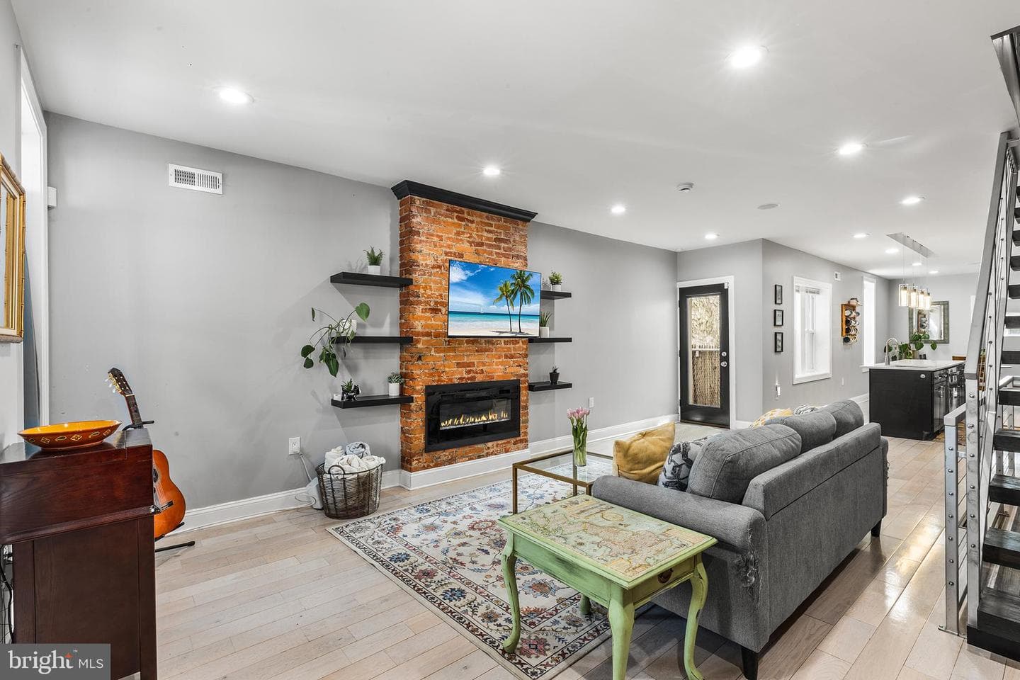 322 N 42nd Street photo 3