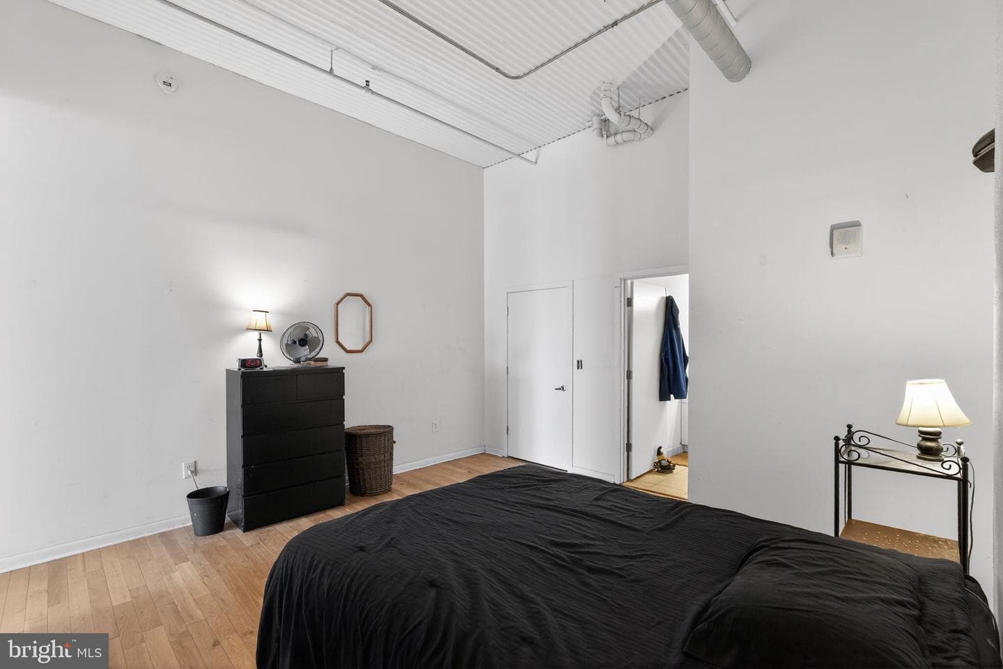 2200 Arch Street #416 photo 18