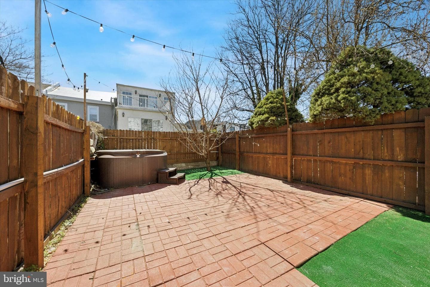 135 East Street photo 23