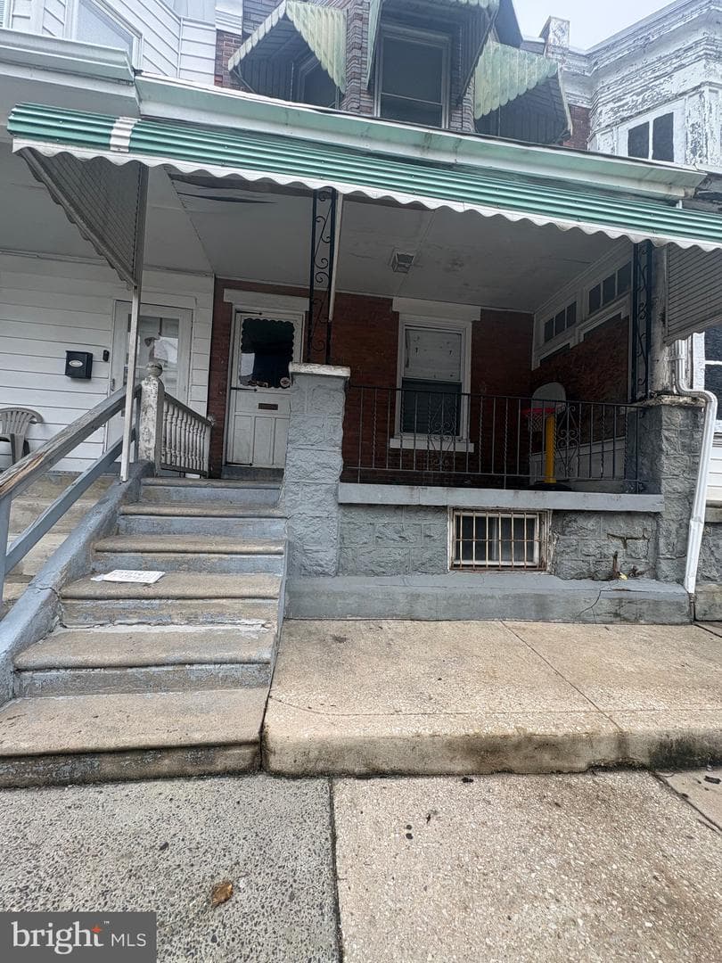 313 N Salford Street photo 1