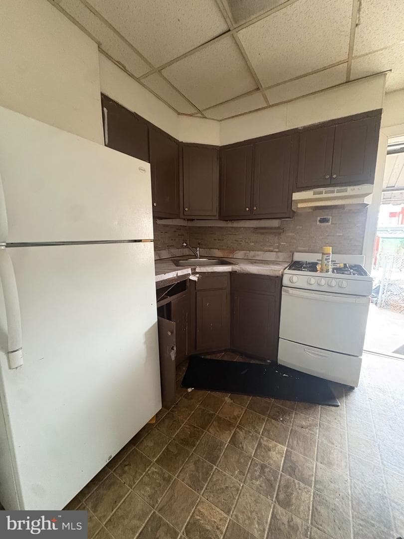 313 N Salford Street photo 5