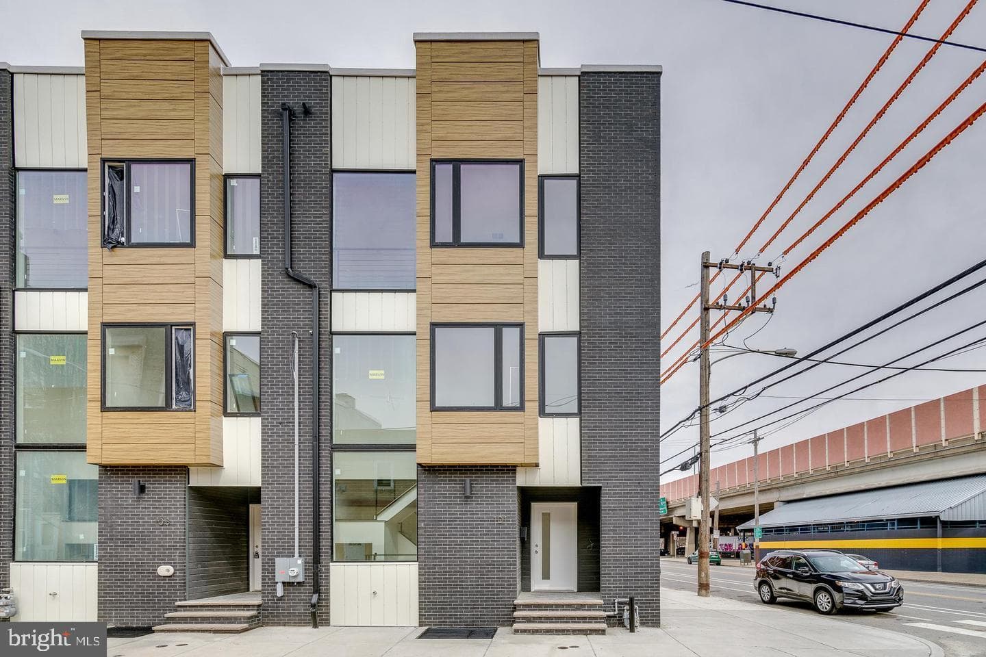 101 Ellsworth Street photo 1