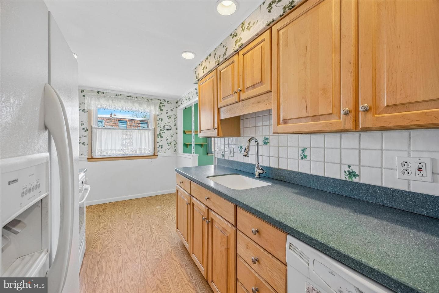 3527 Primrose Road photo 9