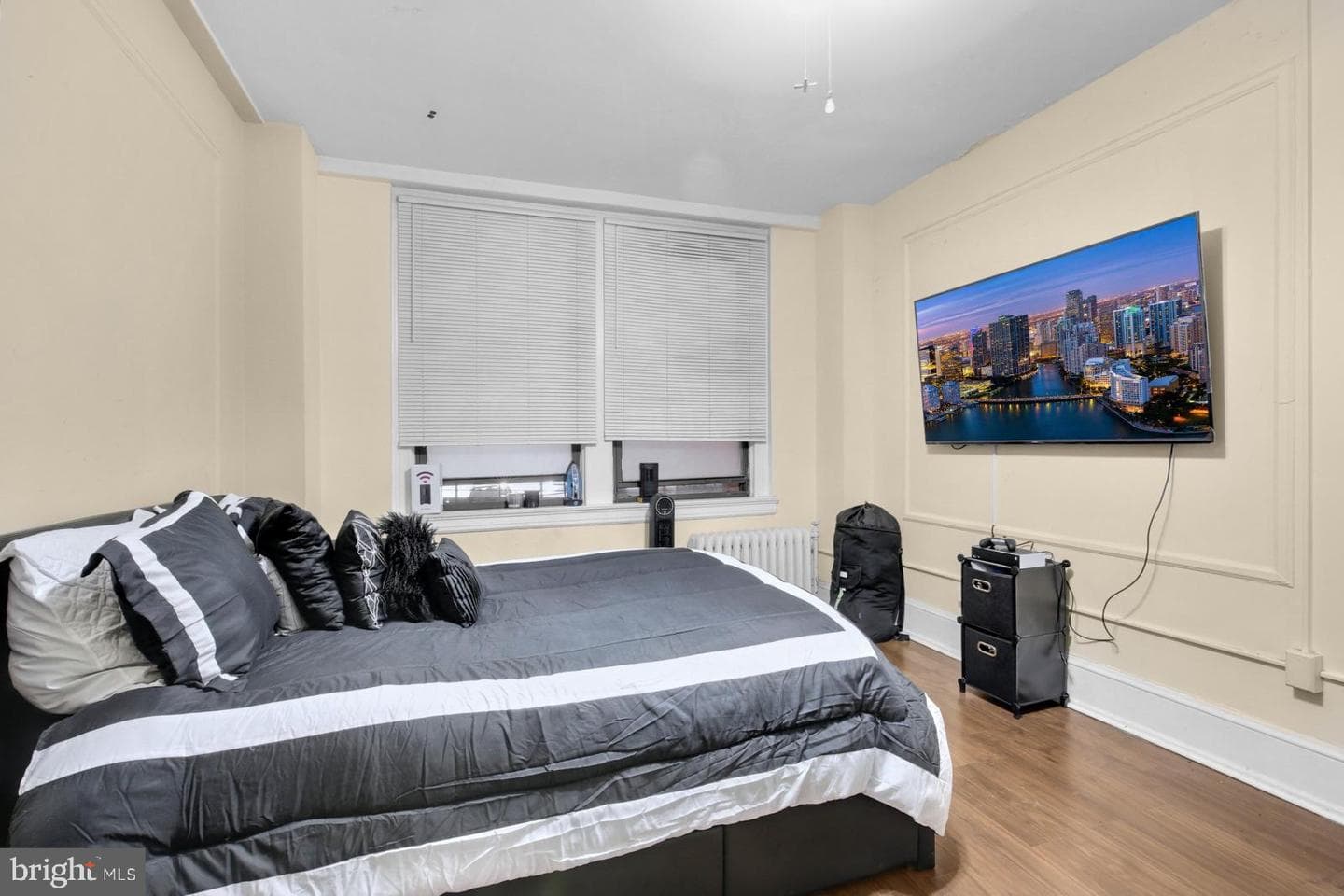 1324 Locust Street #420, Philadelphia