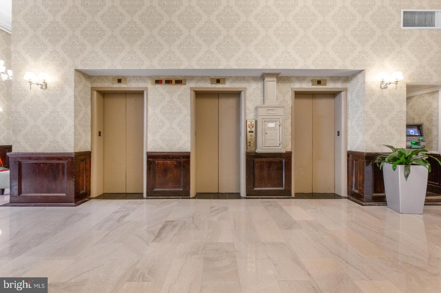 1324 Locust Street #420 photo 13