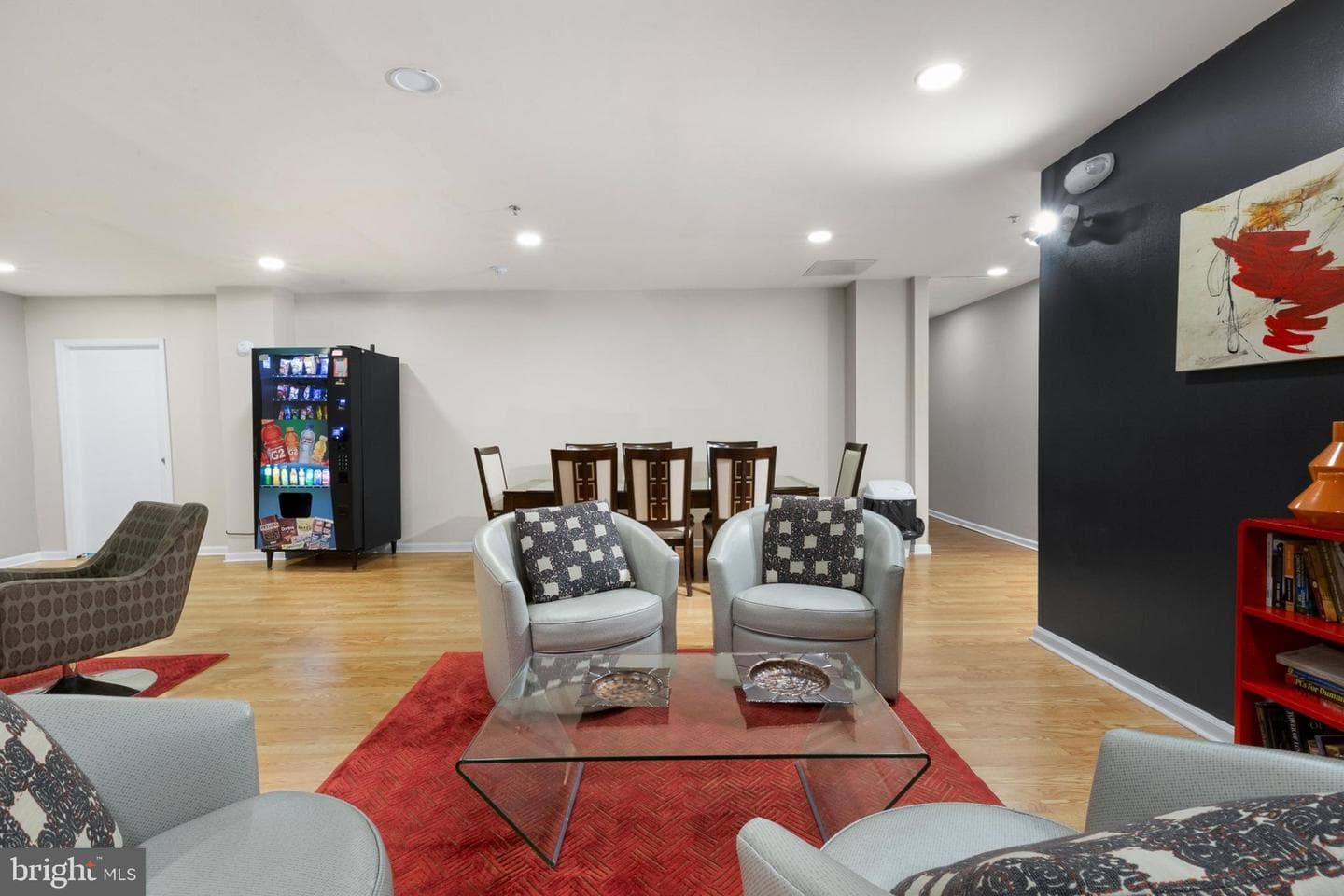 1324 Locust Street #420 photo 15