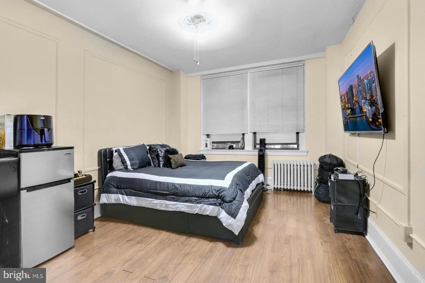 1324 Locust Street #420 photo 5
