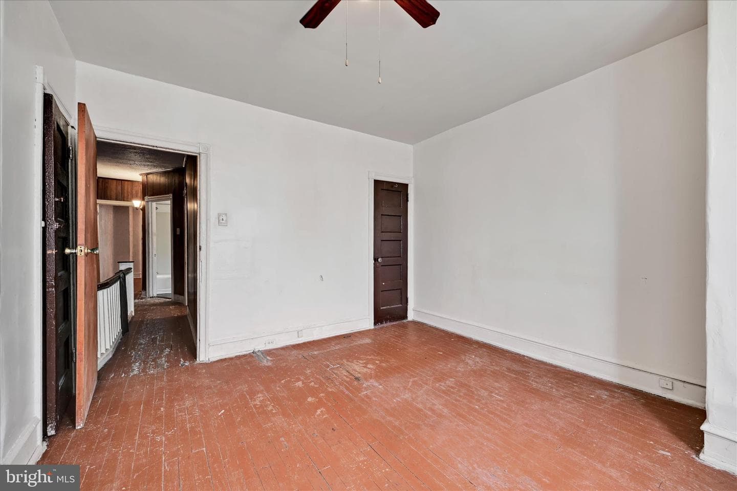 5714 Hadfield Street photo 23