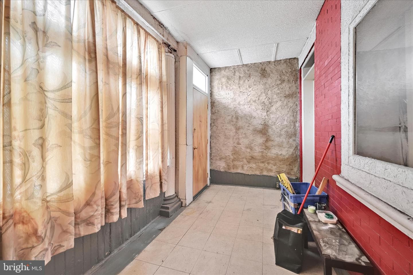 5714 Hadfield Street photo 24