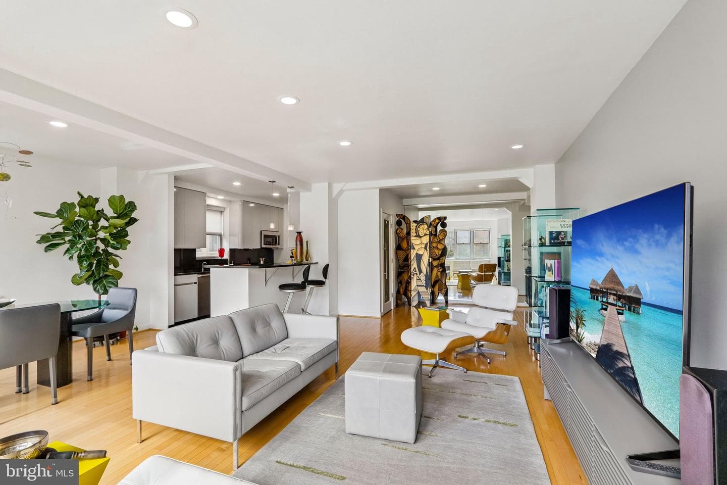 220 W Rittenhouse Square #10c photo 11
