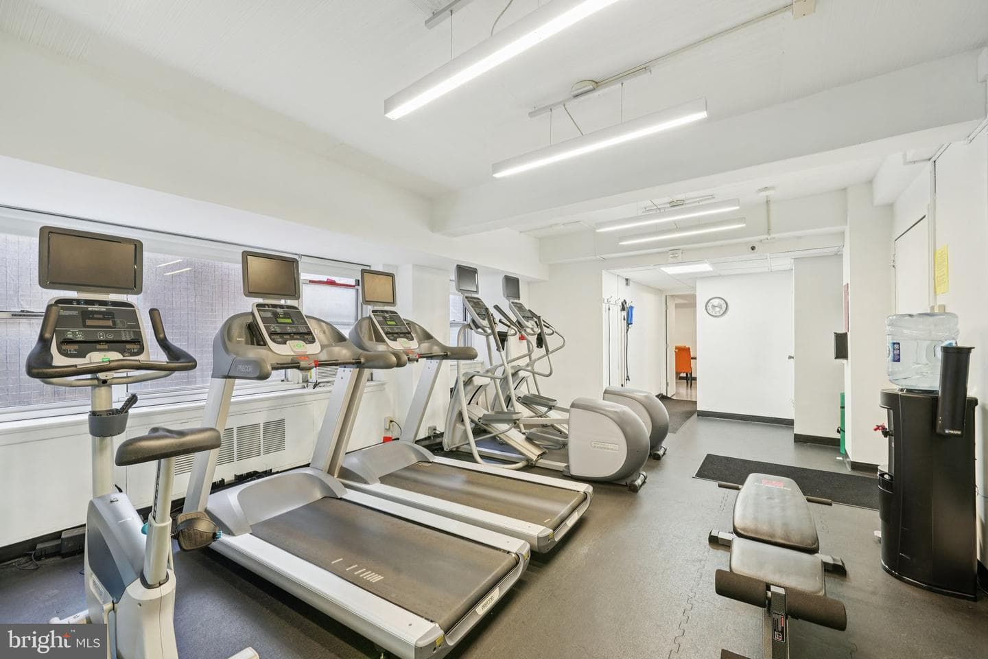 220 W Rittenhouse Square #10c photo 34