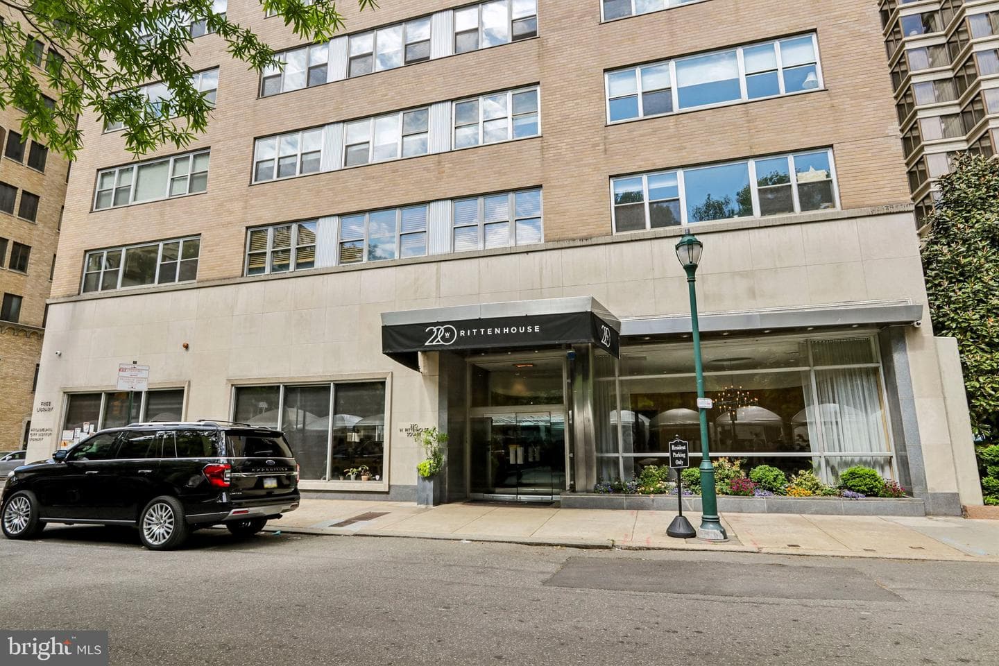 220 W Rittenhouse Square #10c photo 37
