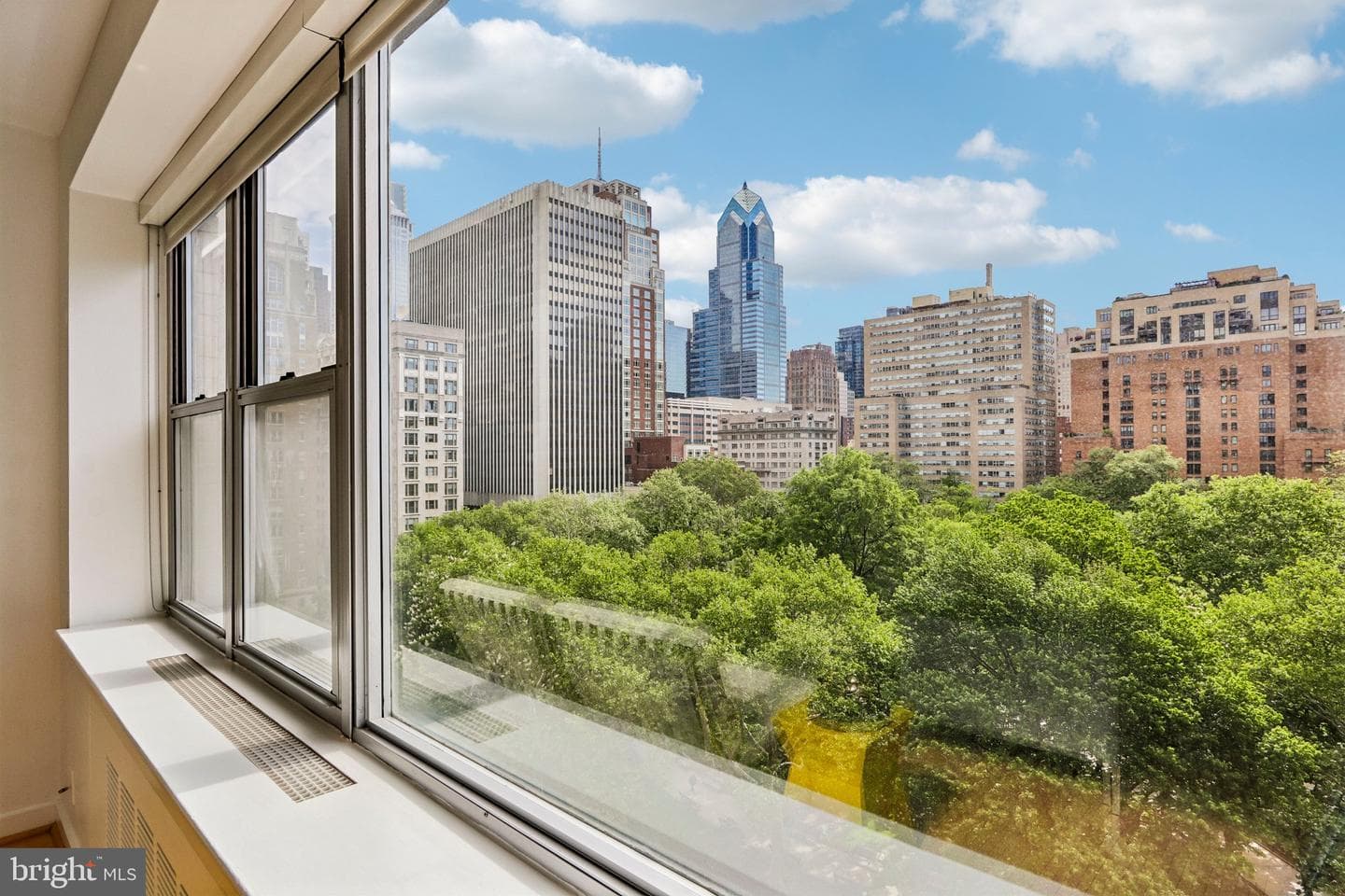220 W Rittenhouse Square #10c photo 9