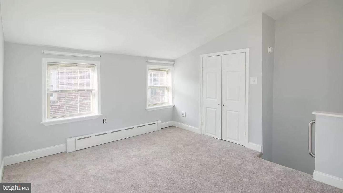 525 Fitzwater Street #3 photo 9
