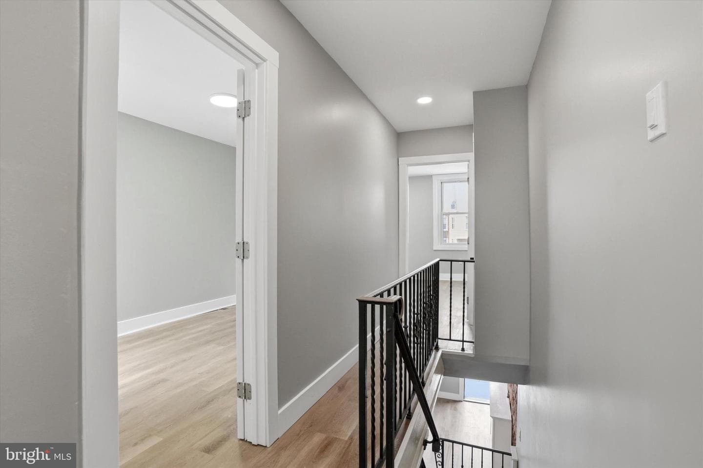 3185 Agate Street photo 14