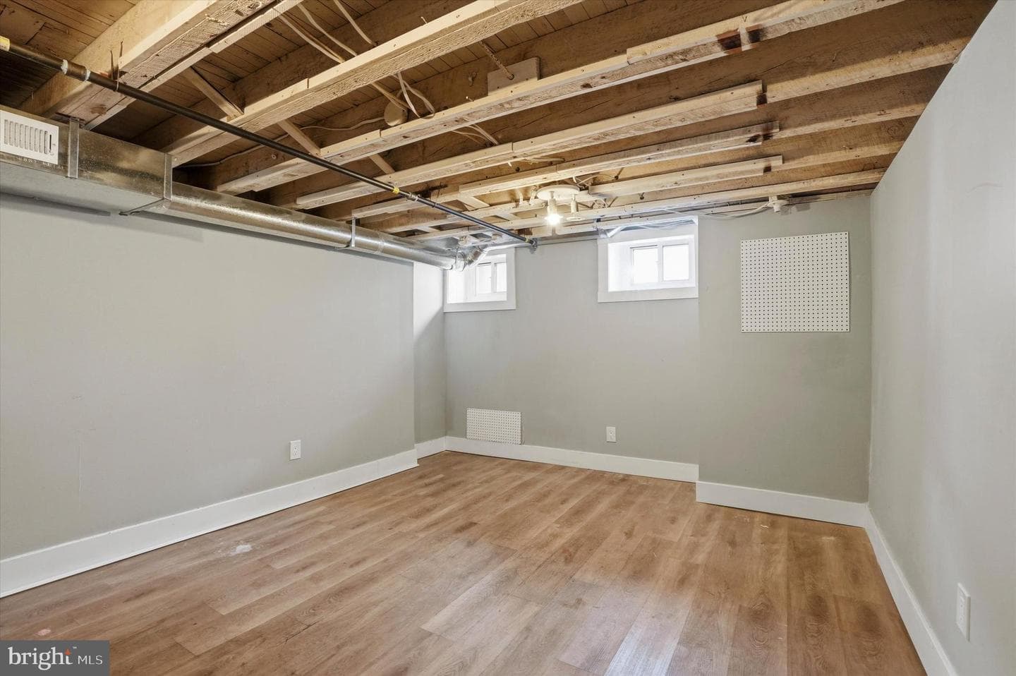 3185 Agate Street photo 22