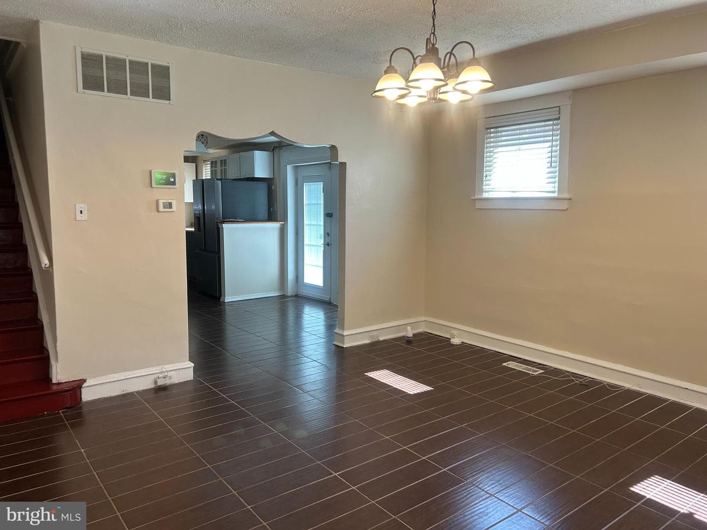 4405 Unruh Avenue photo 9