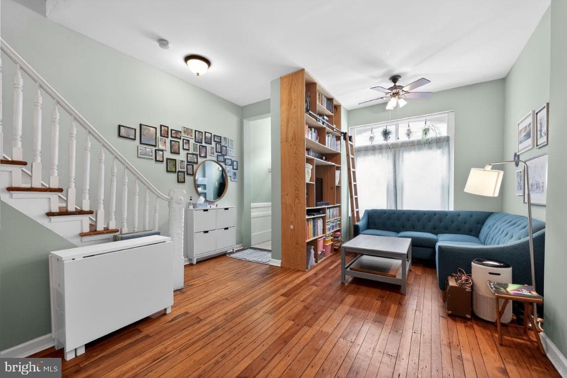 1722 Edgley Street photo 3