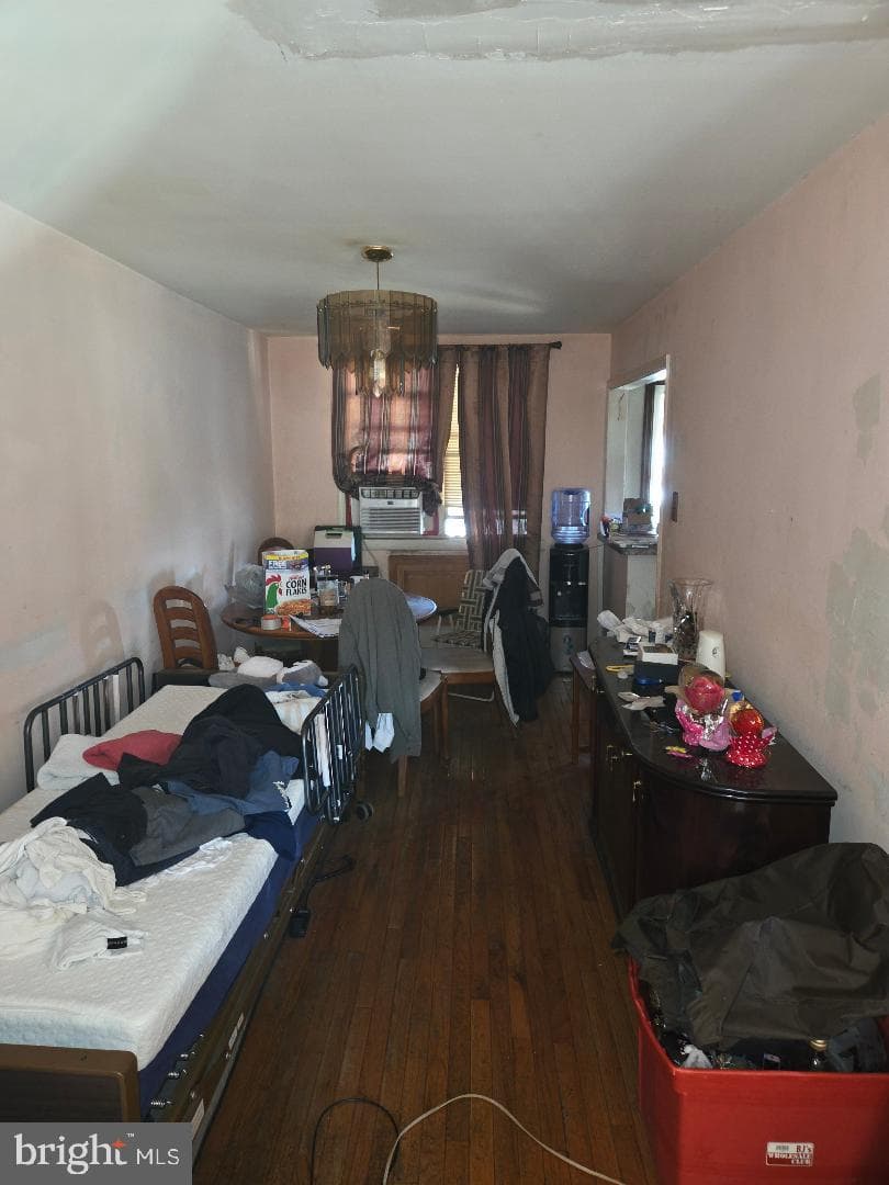 6340 Calvert Street photo 3